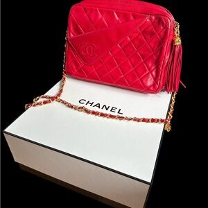 🩷SOLD🩷Vintage Chanel Red Quilted Leather Bag